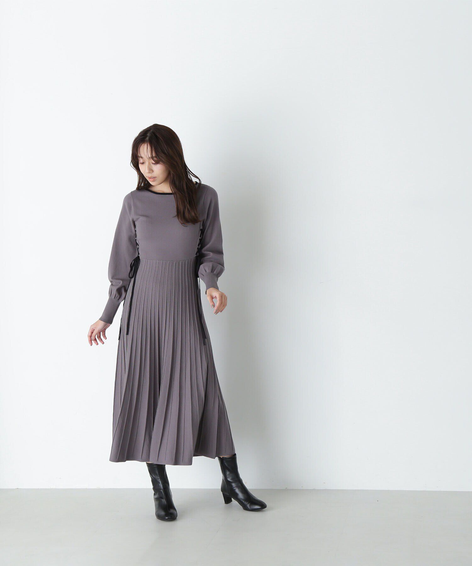  「レースアップバイカラーニットワンピース」|ワンピース|