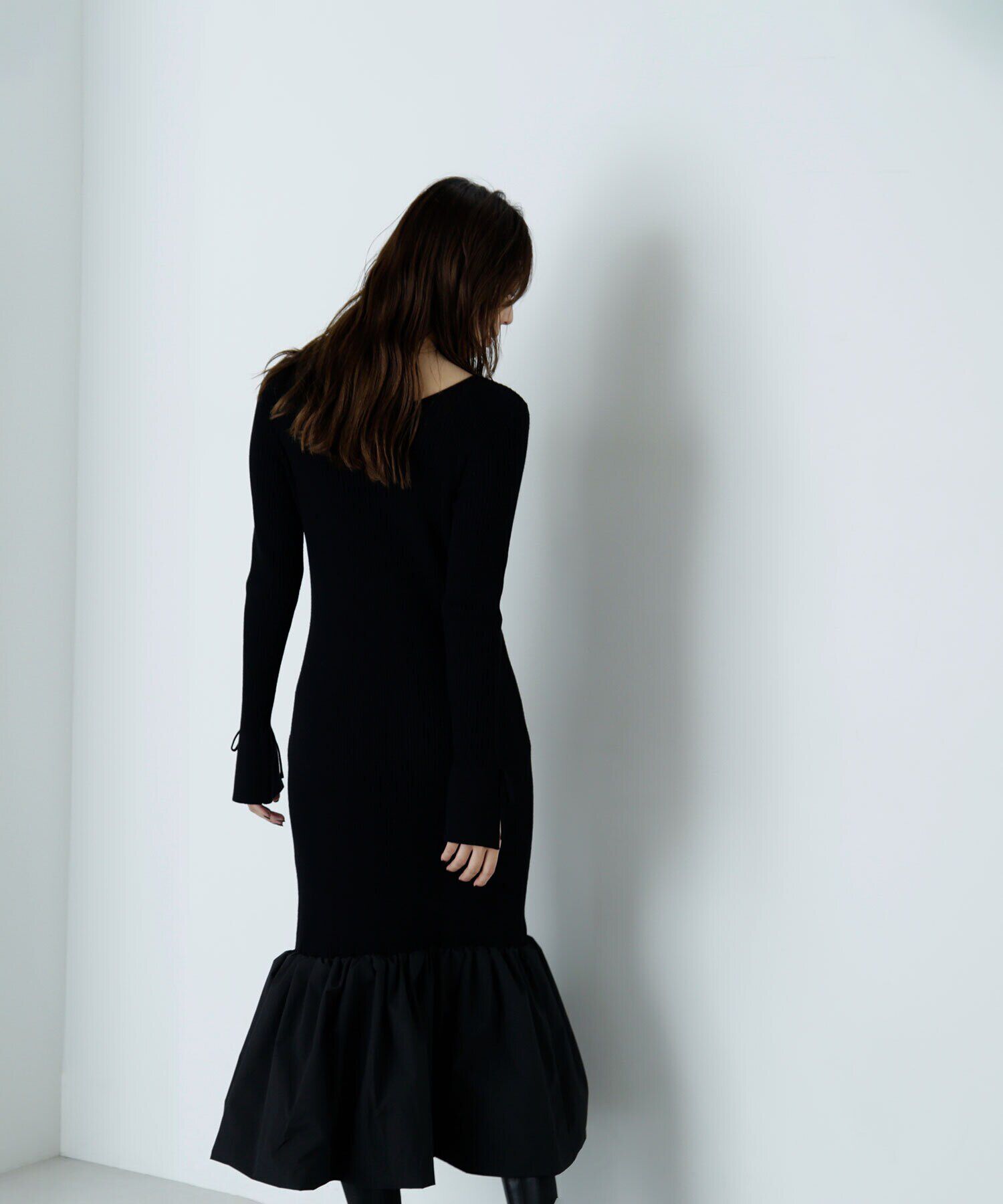  「バルーンヘムニットワンピース」|ワンピース|