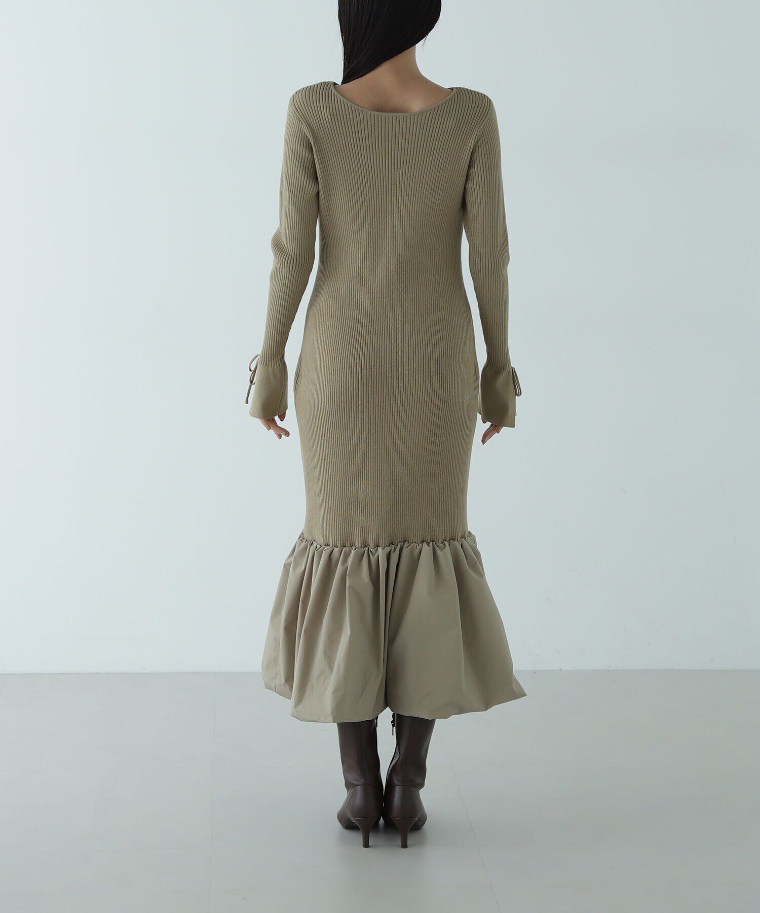  「バルーンヘムニットワンピース」|ワンピース|