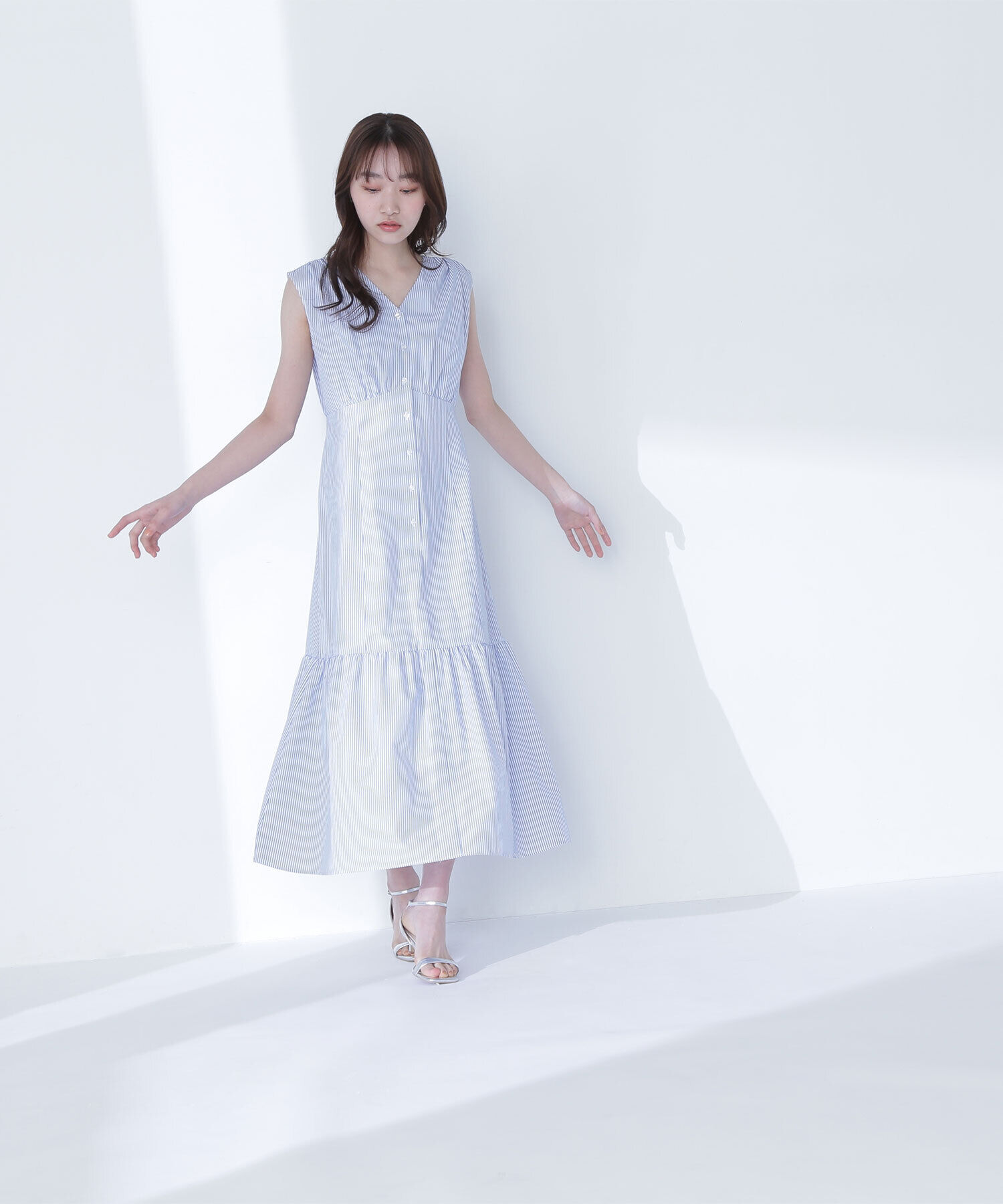  「Vネックストライプワンピース」|ワンピース|