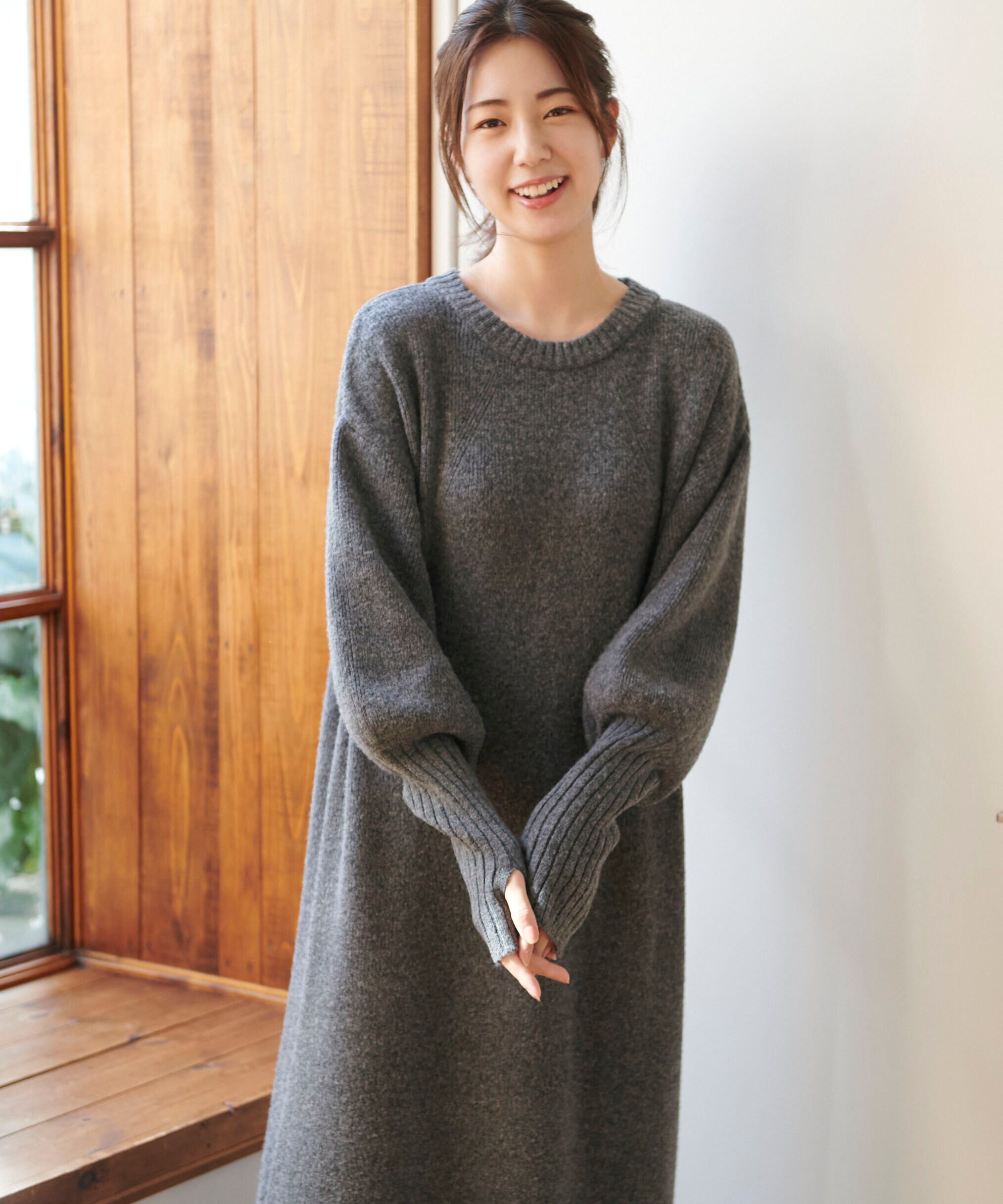  「指穴リブニットワンピース」|ワンピース|