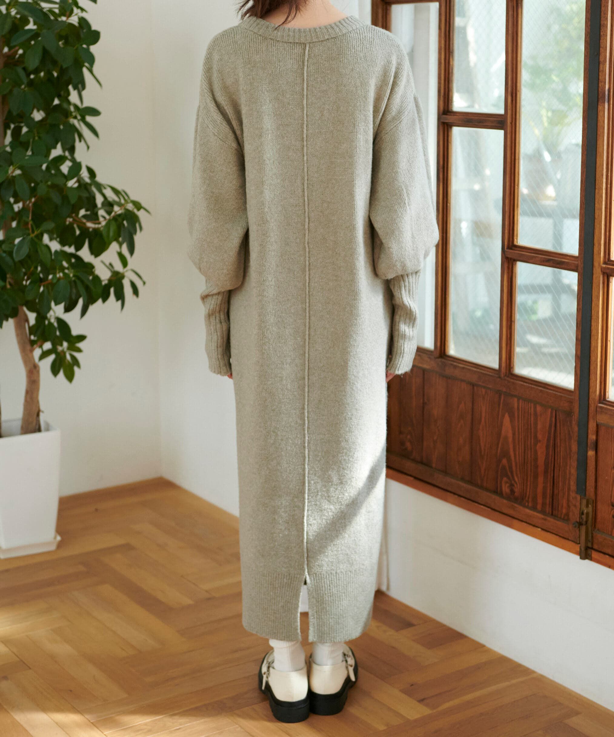  「指穴リブニットワンピース」|ワンピース|