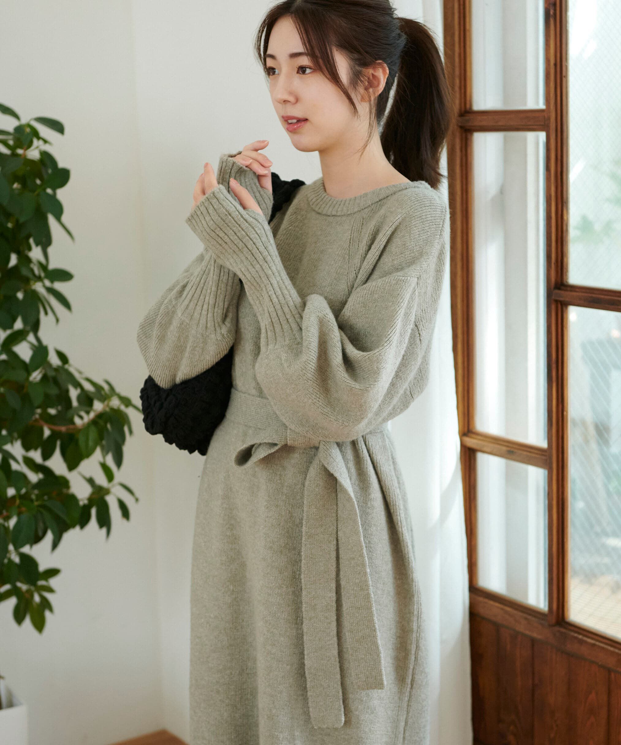  「指穴リブニットワンピース」|ワンピース|