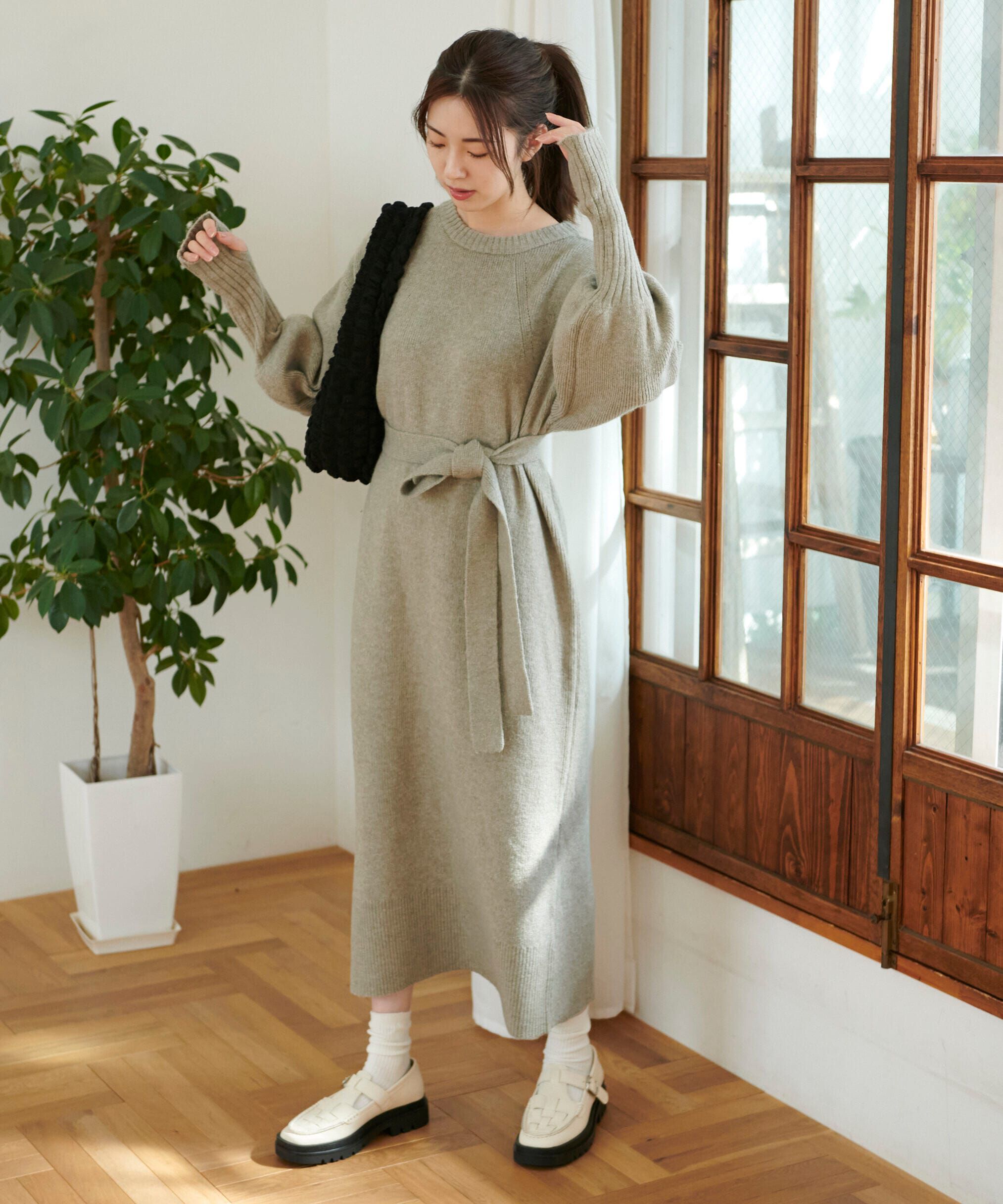  「指穴リブニットワンピース」|ワンピース|