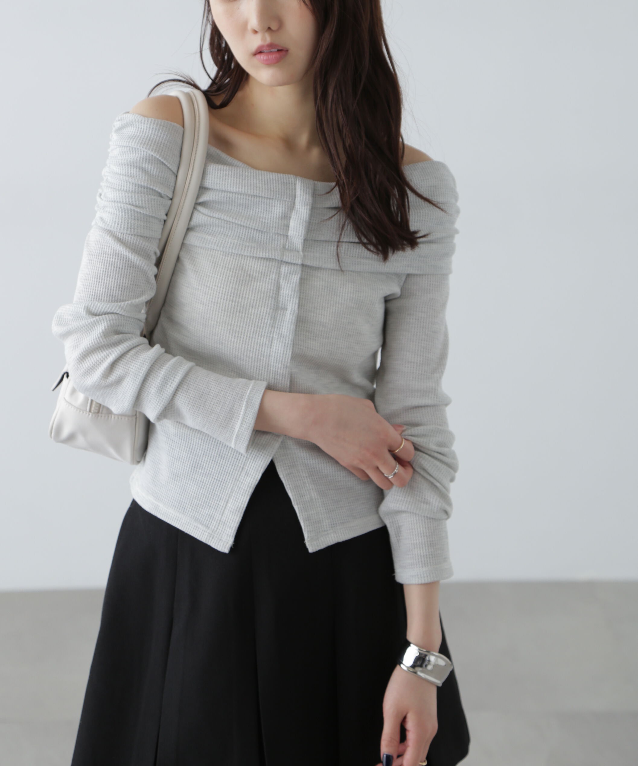  「ボーダーオフショル前スリットカットソー」|Tシャツ・カットソー|オートミール