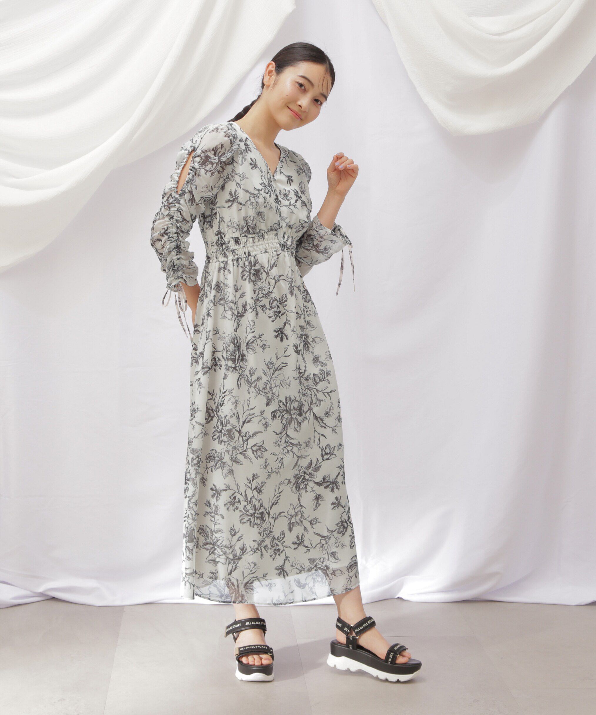  「◇ビッグフラワーシャーリングワンピース　WEB限定カラー：レッド」|ワンピース|