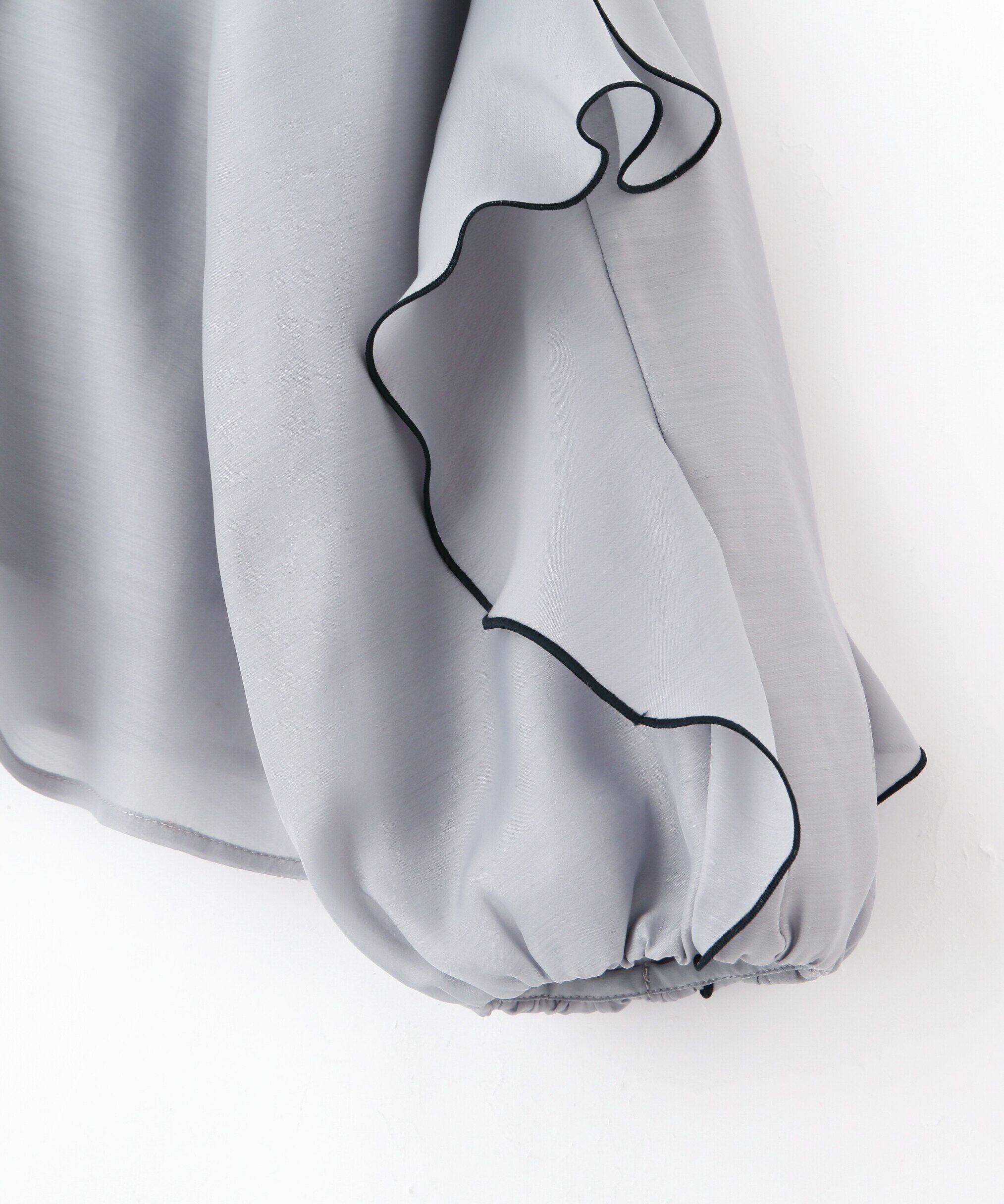  「バイカラーラッフルブラウス」|シャツ・ブラウス|