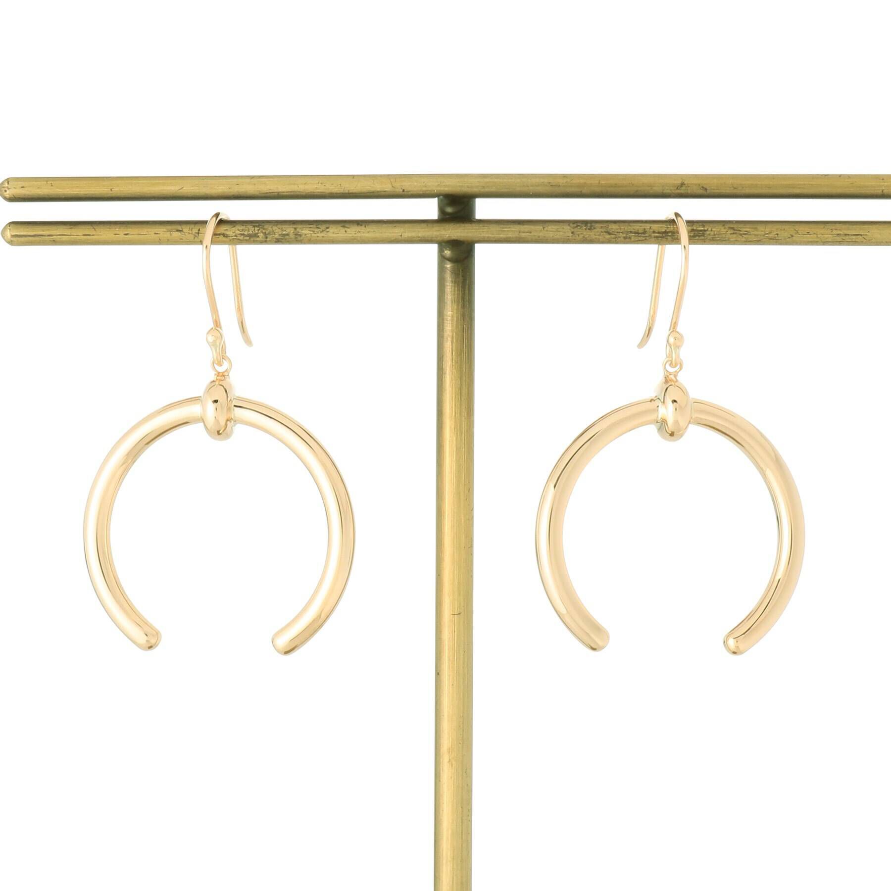 COCOSHNIK「K10中空馬蹄モチーフ フックピアス」|ピアス|