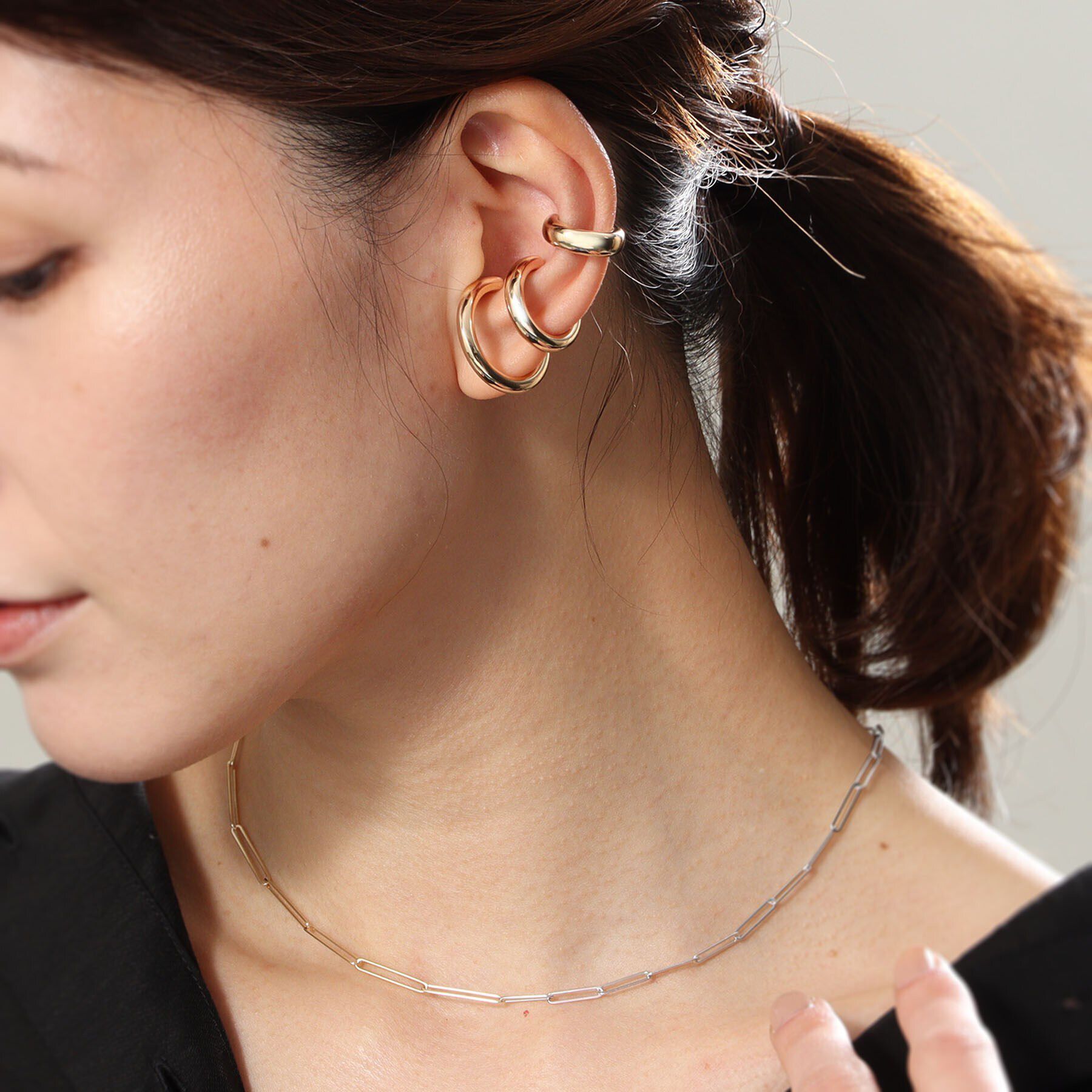 COCOSHNIK「K10丸線ボリューム イヤーカフ大」|イヤリング|