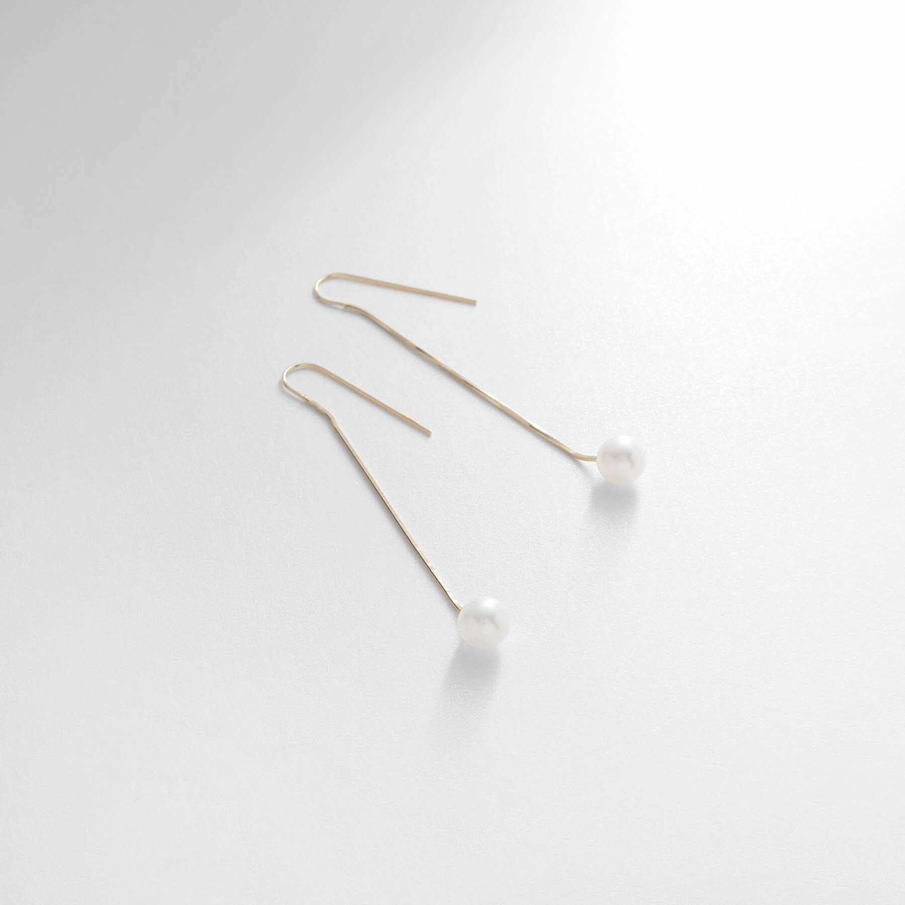 COCOSHNIK「K18パール コンパクトチェーン フックピアス」|ピアス|イエローゴールド(1