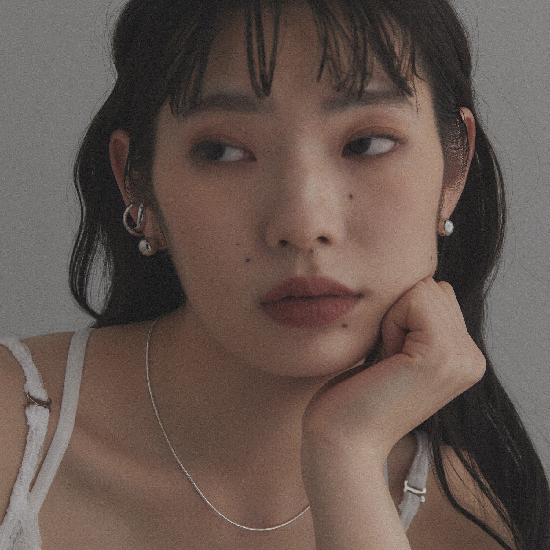 COCOSHNIK ONKITSCH「シルバー ホロウボール スタッドピアスS」|ピアス|