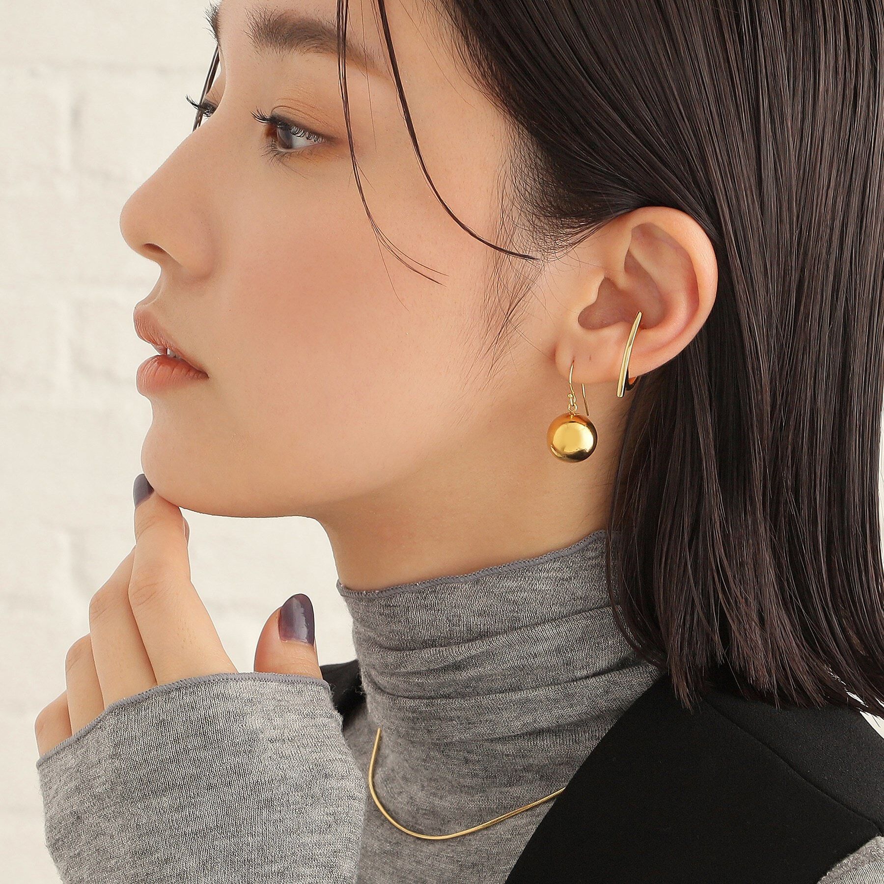 COCOSHNIK ONKITSCH「シルバー ホロウボール フックピアス GP」|ピアス|