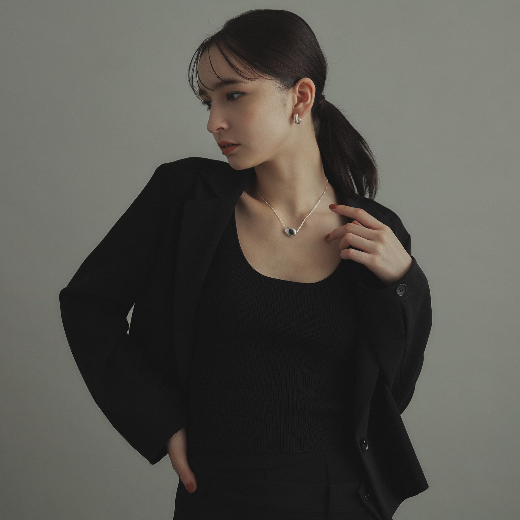 COCOSHNIK ONKITSCH「シルバー ホロウオーバルシェイプネックレスS」|ネックレス|