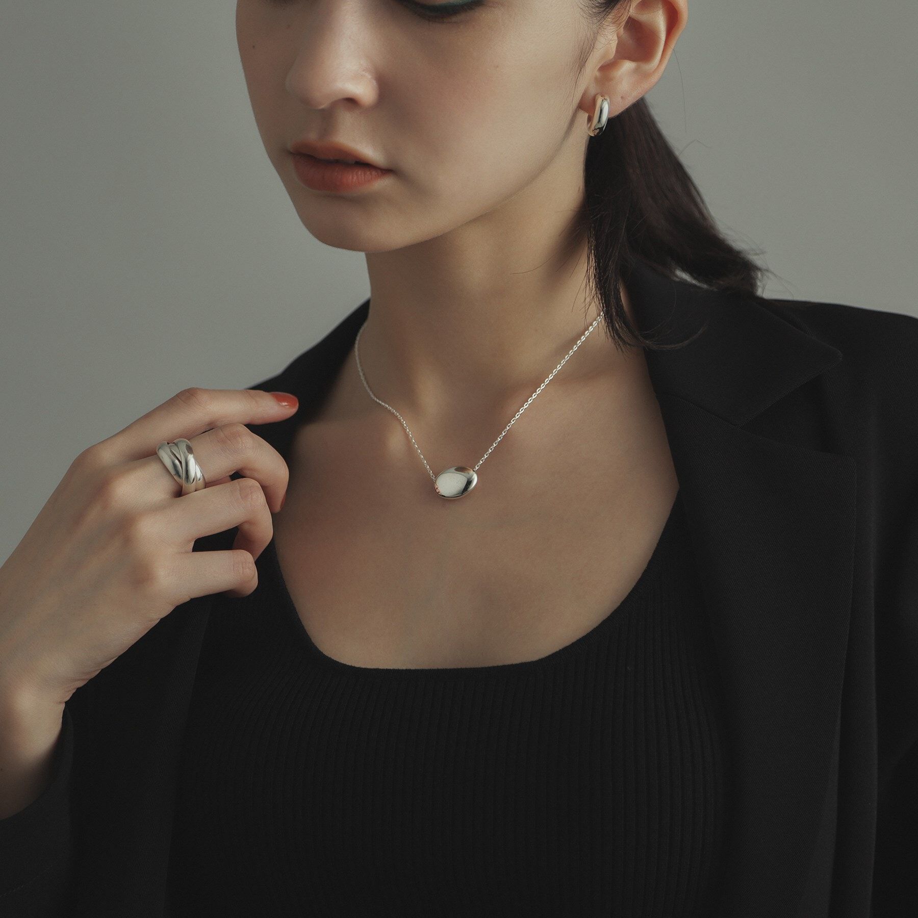 COCOSHNIK ONKITSCH「シルバー ホロウオーバルシェイプネックレスS」|ネックレス|