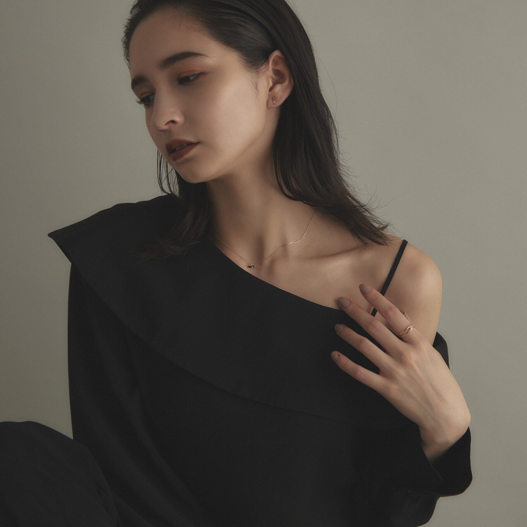 COCOSHNIK「K10ダイヤモンド バゲットカット3石スリット リング」|リング|