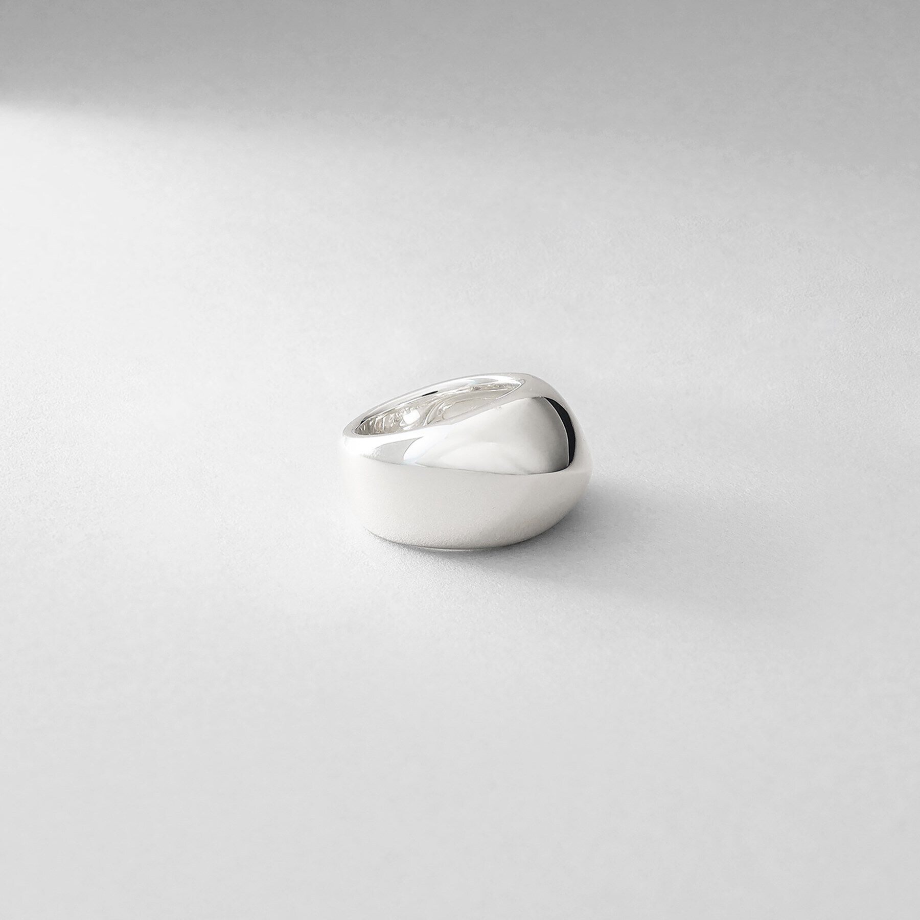 COCOSHNIK ONKITSCH「シルバー スラントリング」|リング|