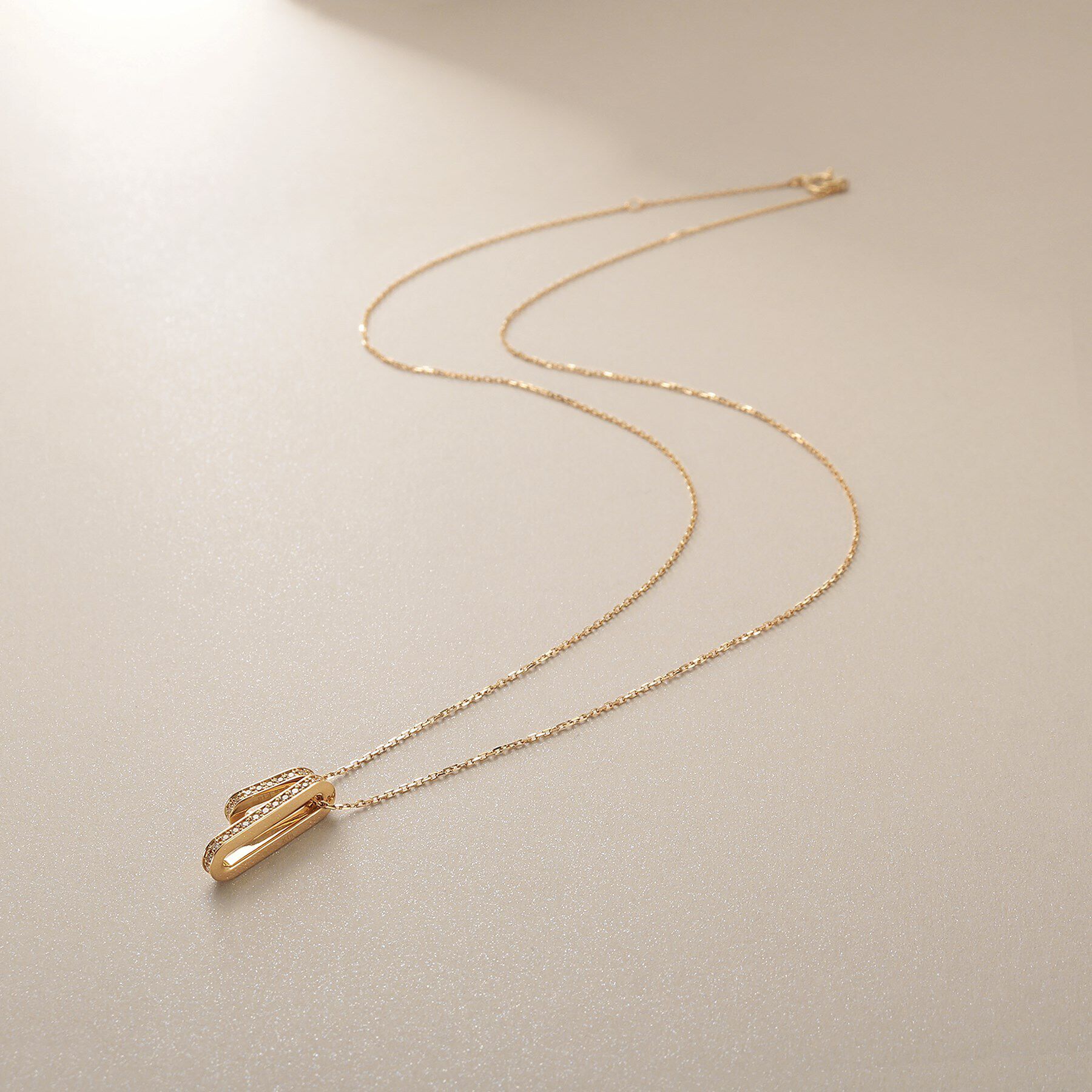 COCOSHNIK「K18ダイヤモンド ケーブルチェーンモチーフ ネックレス大」|ネックレス|