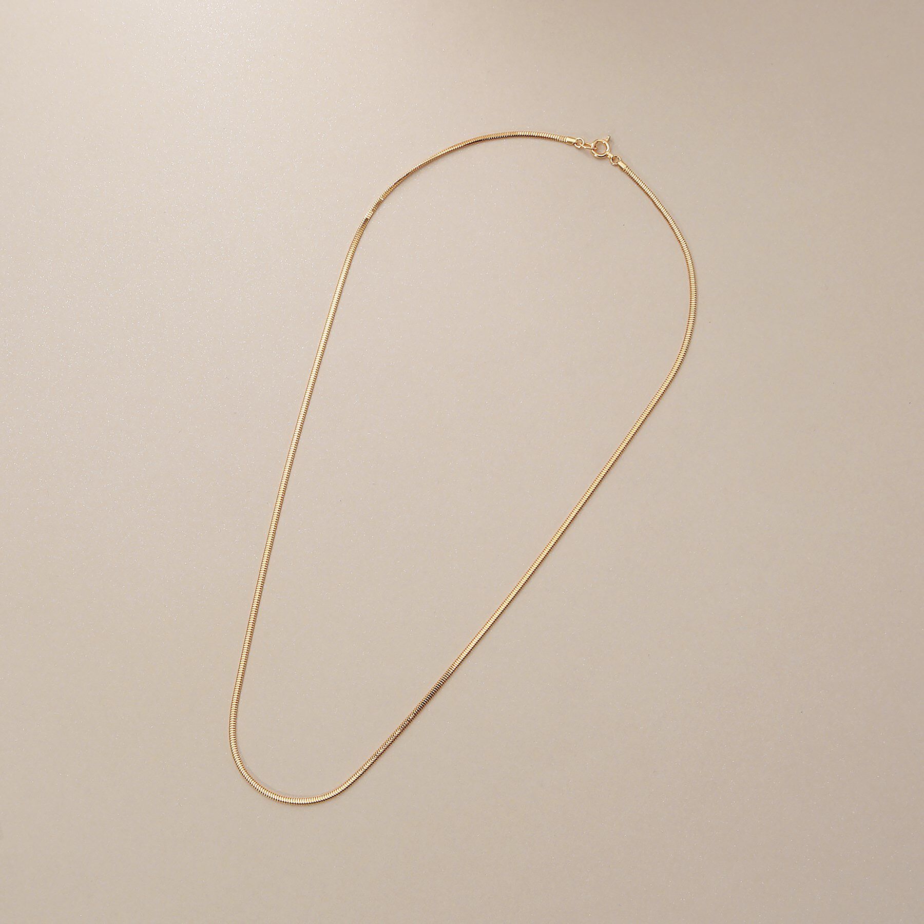 COCOSHNIK「K18オーバルスネーク ネックレスS」|ネックレス|