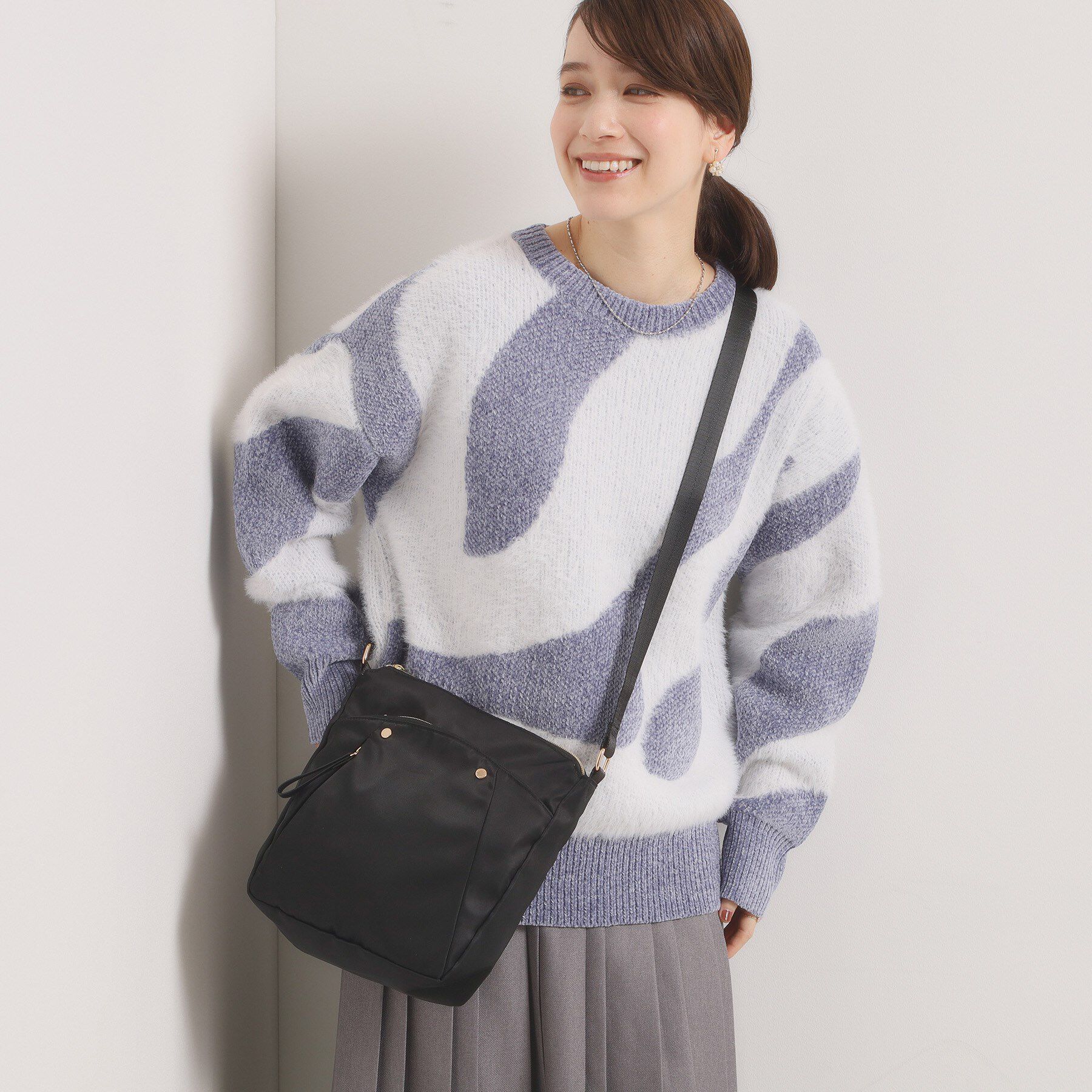 ITS&rsquo;DEMO「【6ポケット】ルニコ縦型ショルダー」|ショルダー・メッセンジャー|