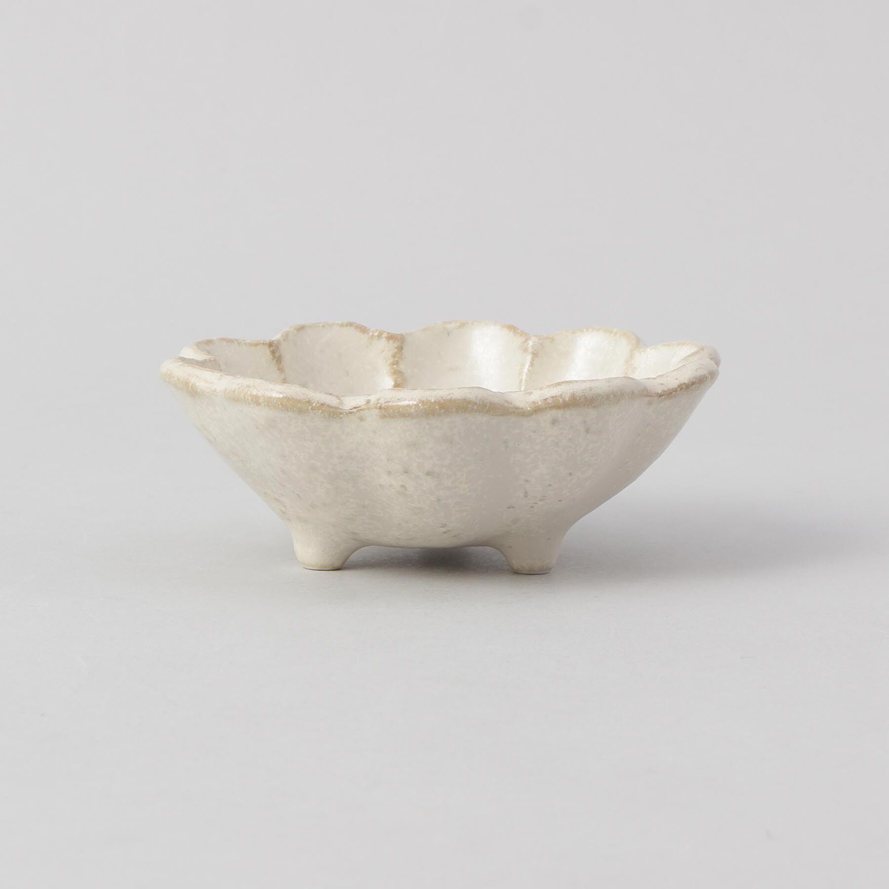 212 KITCHEN STORE「リンカ 白練 三寸鉢」|食器・キッチングッズ|