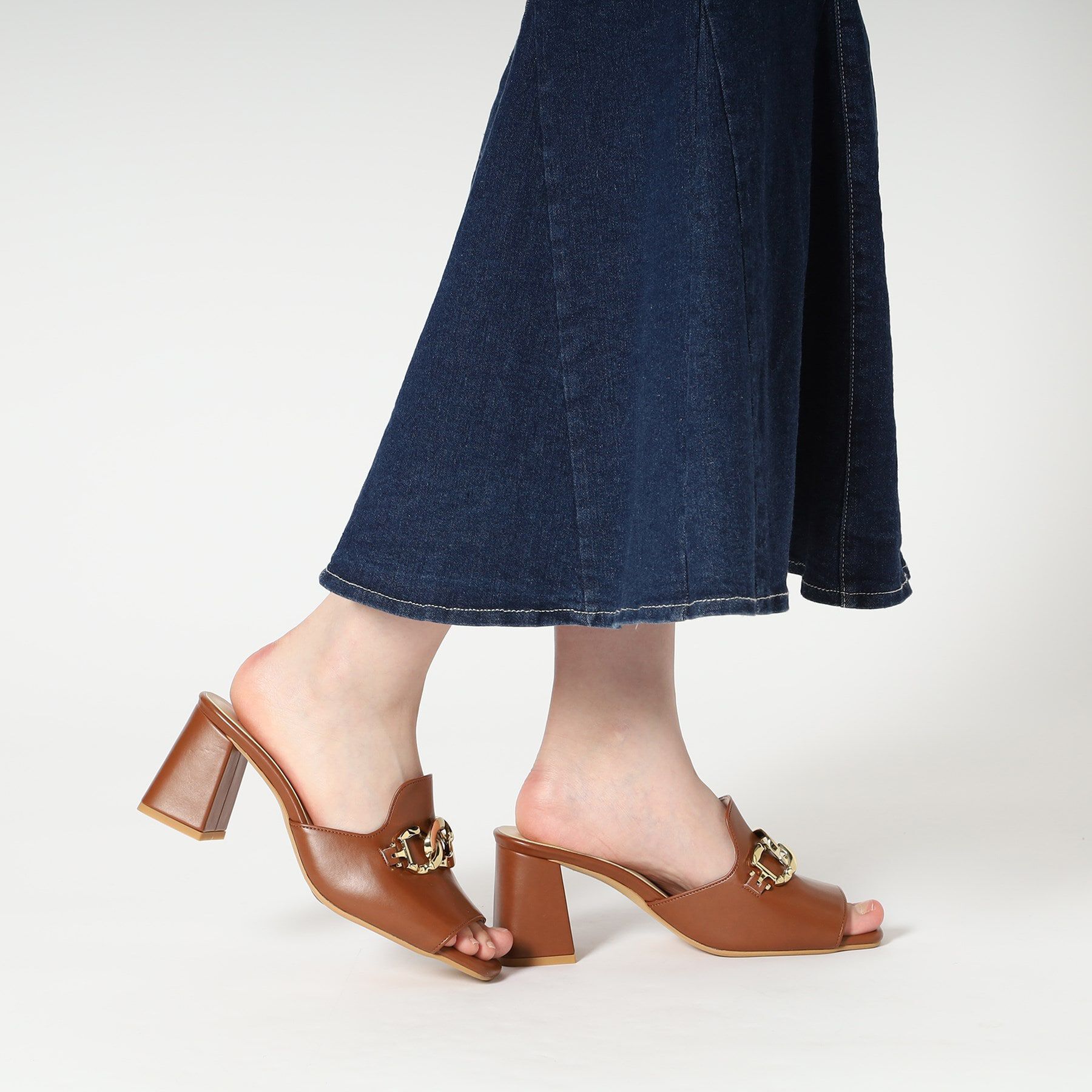 ESPERANZA「チェーン付きブロックヒールミュールサンダル」|サンダル|