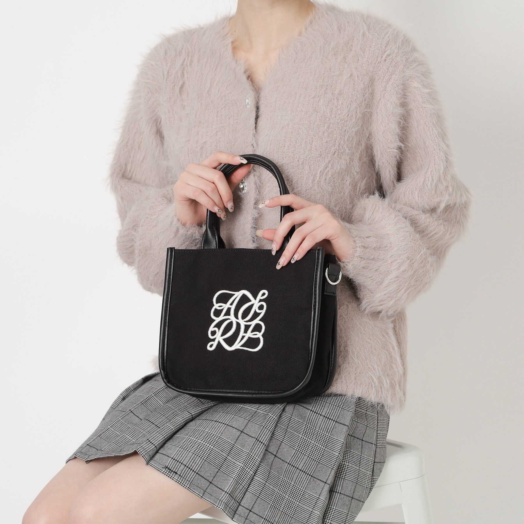 Ober Tashe「ロゴ刺繍ミニトート」|トートバッグ|