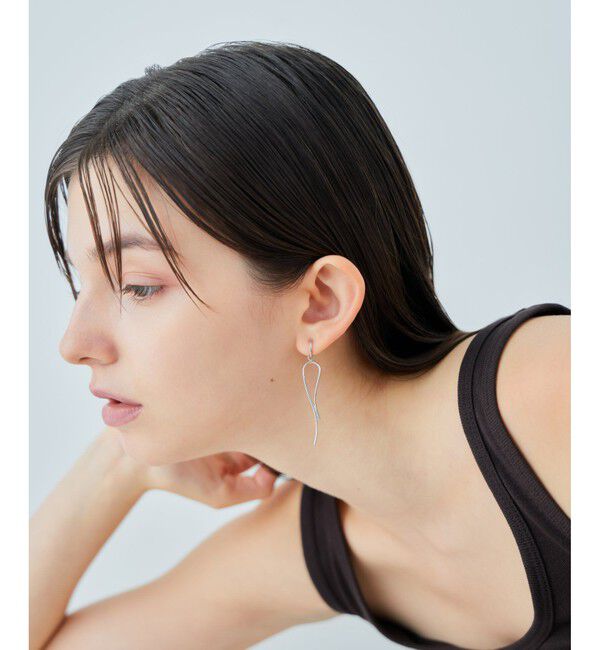 ete「カーヴィーライン イヤリング」|イヤリング|