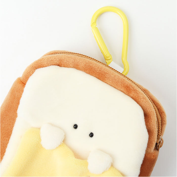 BACKYARD FAMILY「もちっと食ぱんさん ポーチ 通販 食パンさん カラビナポーチ カラビナ付きポーチ マスコット」|ポーチ|