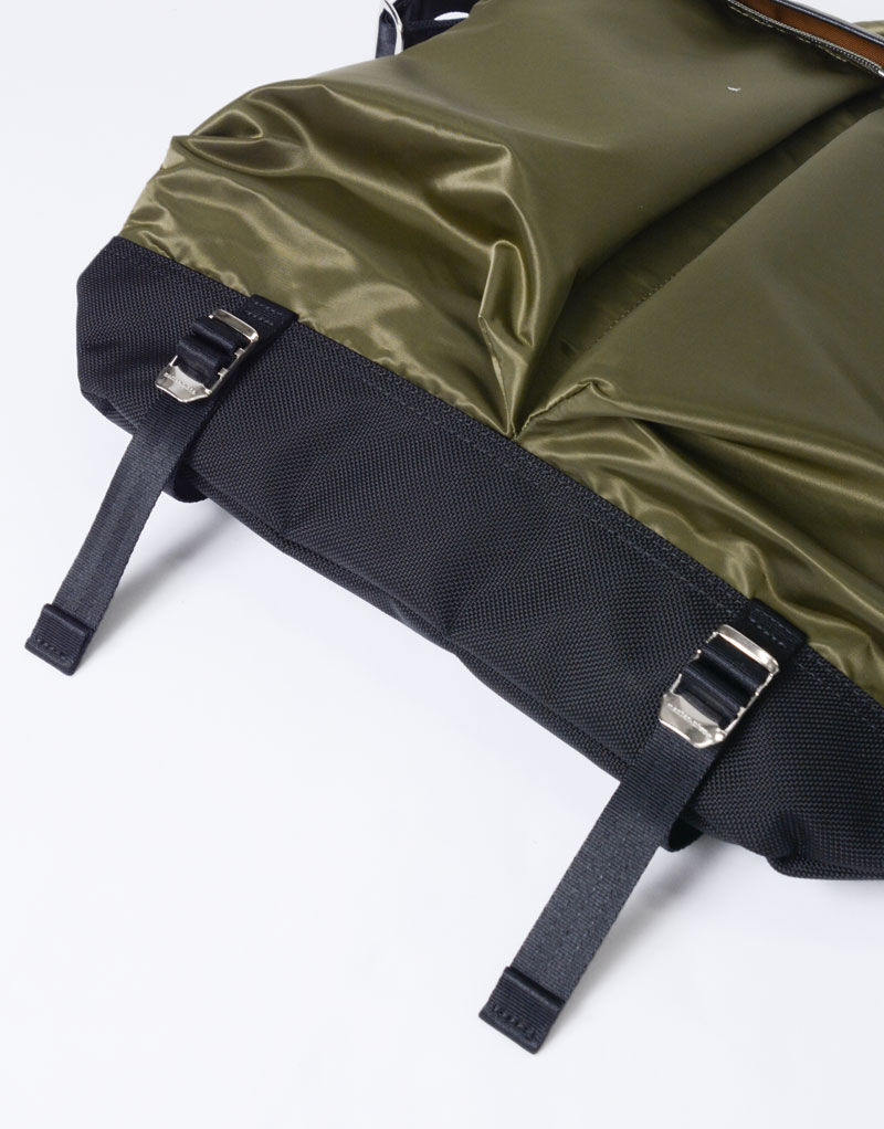 master-piece「Lightning」|ショルダー・メッセンジャー|