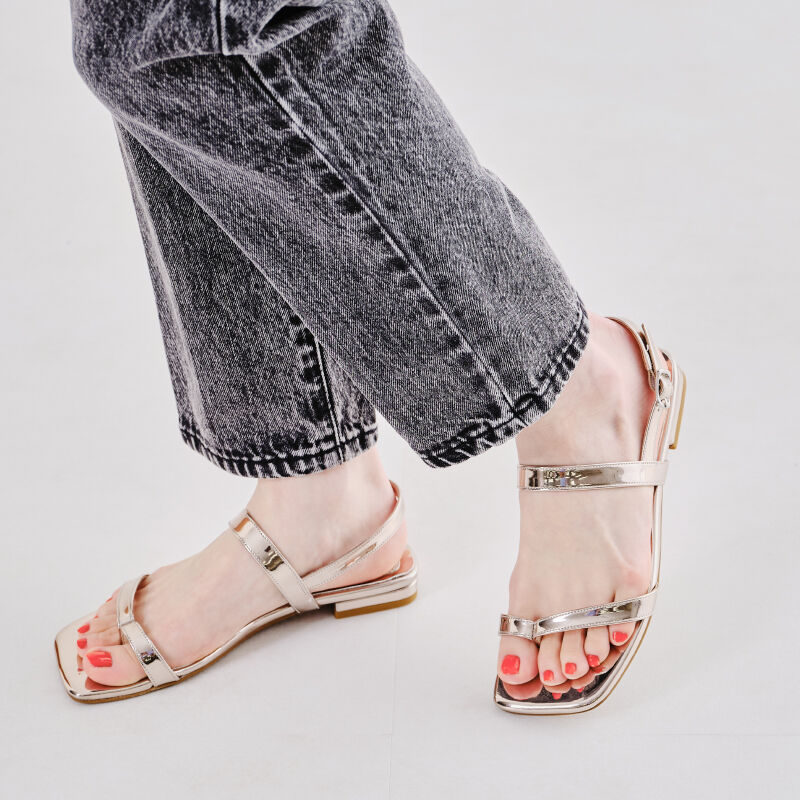 ORiental TRaffic「【アウトレット価格】バックストラップトングサンダル/21230」|サンダル|