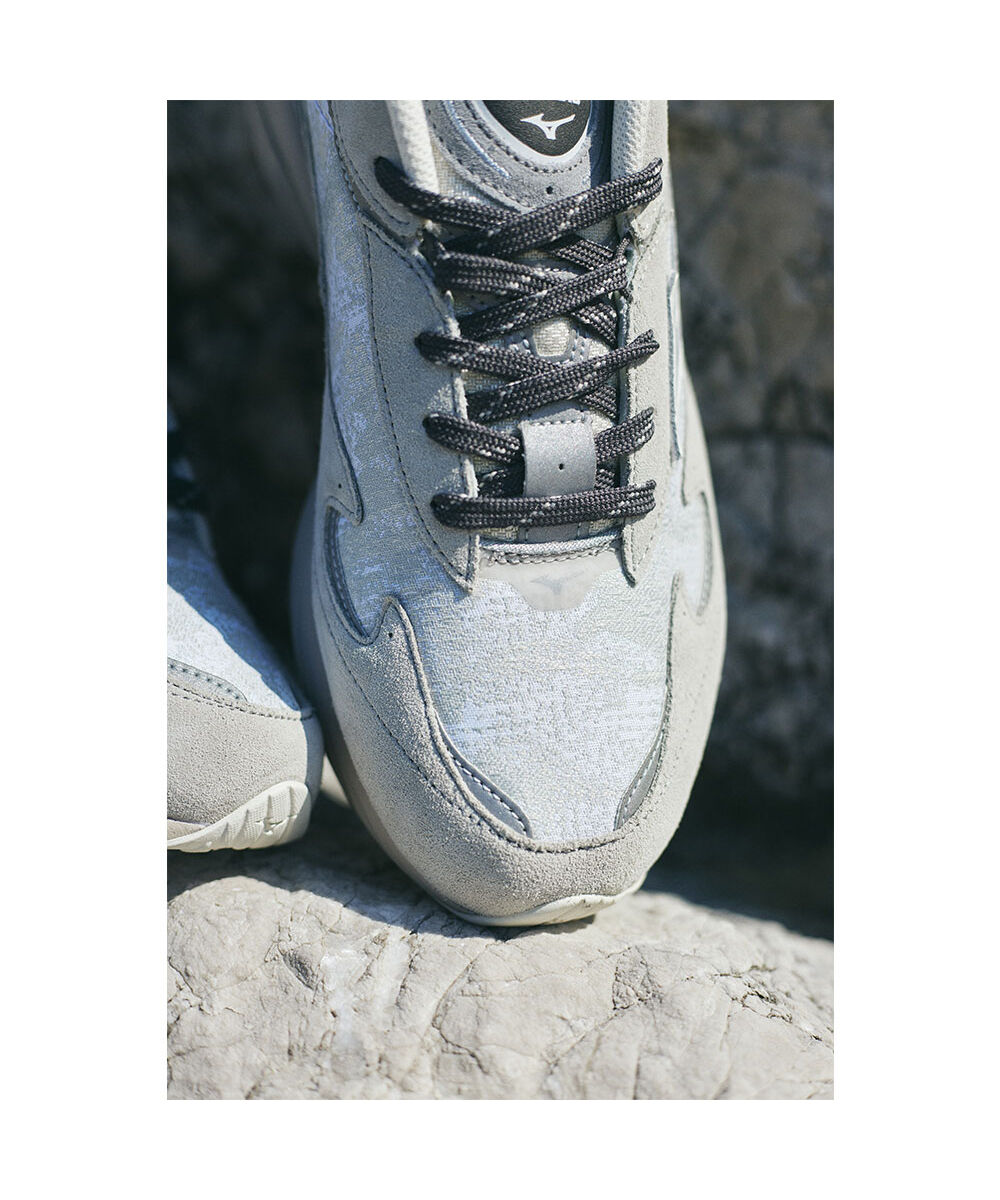 MIZUNO「WAVE RIDER &beta;」|スニーカー|