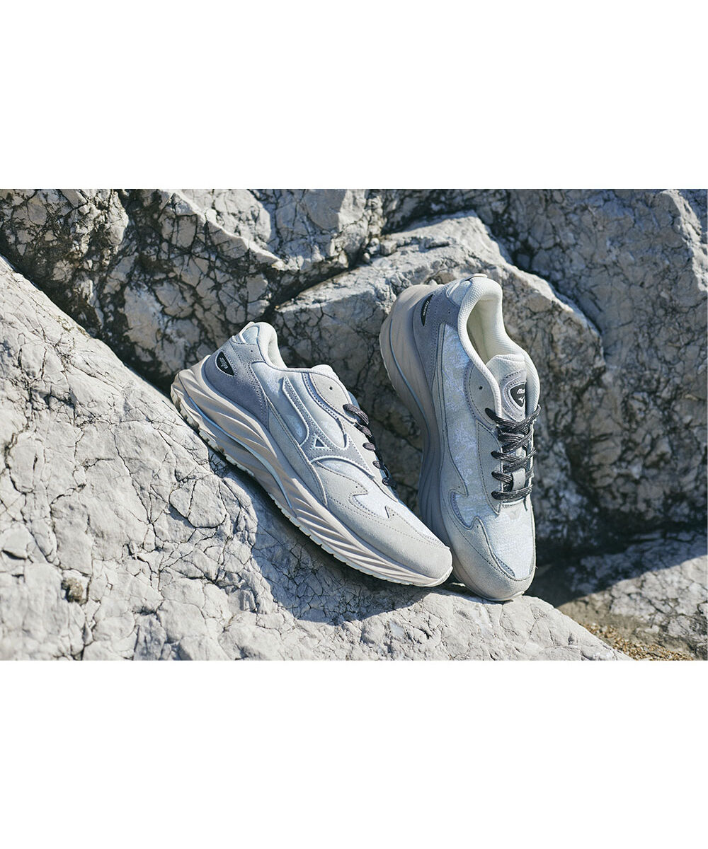 MIZUNO「WAVE RIDER &beta;」|スニーカー|