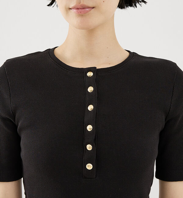 The Store by C' 「【ANINE BING】ALESSIA TEE／釦付きTシャツ」|Tシャツ・カットソー|