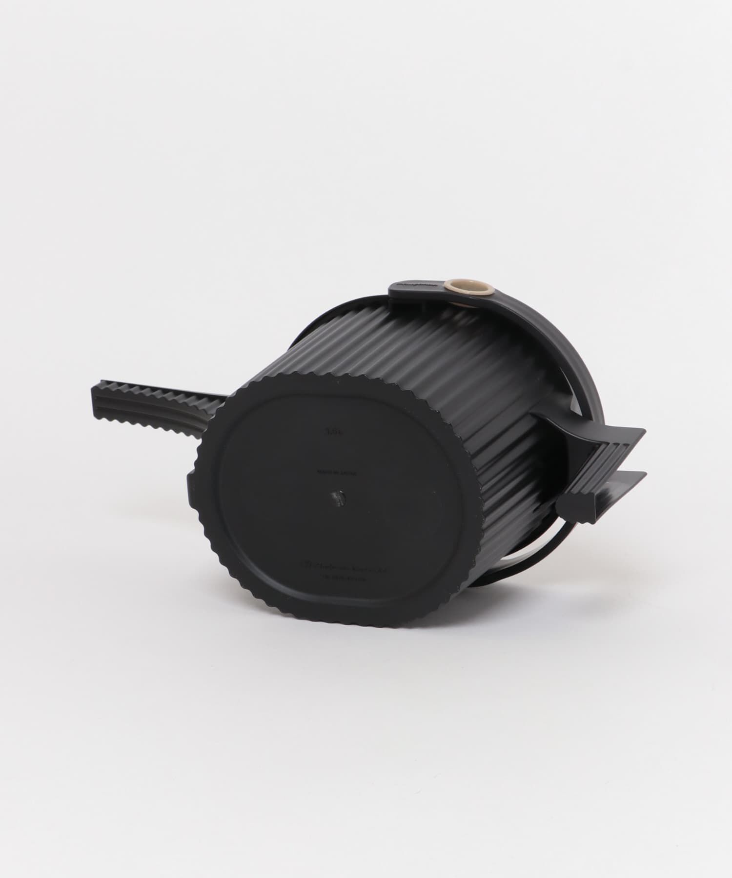 URBAN RESEARCH DOORS「Hachiman gardens　ガーデンビートル 1.5L」|フィギュア・ホビー|