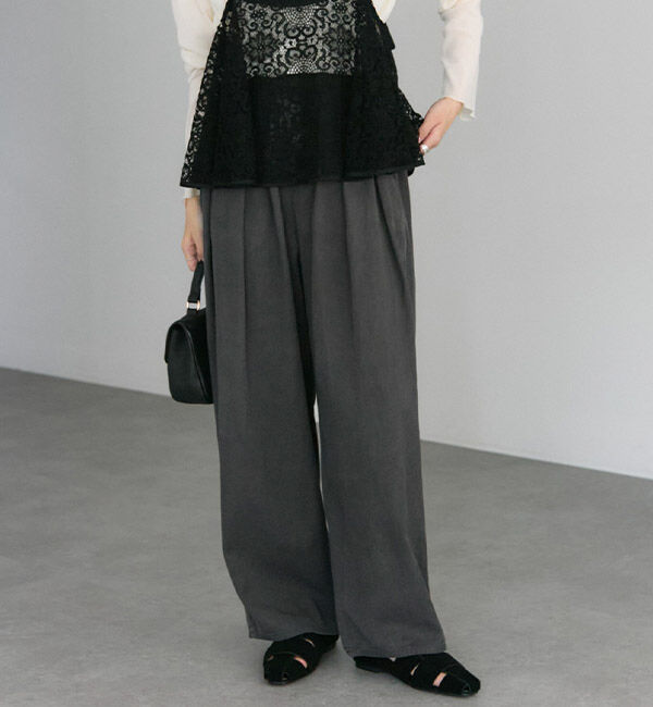  「テンセルコットンツータックパンツ」|その他|チャコールグレー