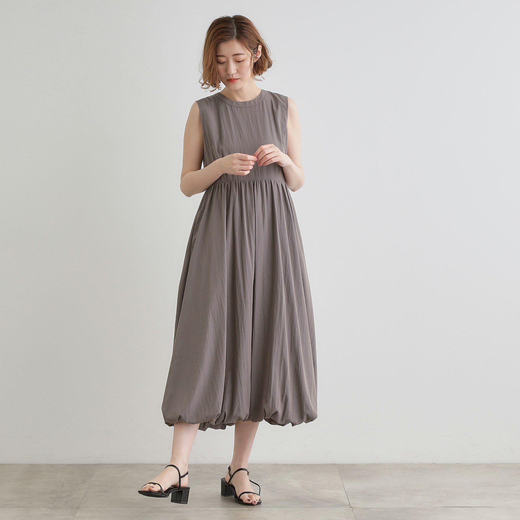 grove「【晴れの日も雨の日も】撥水バルーンワンピース」|ワンピース|