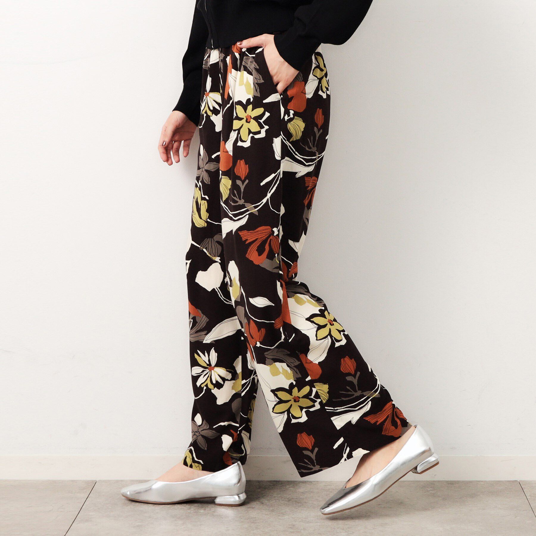 OPAQUE.CLIP「フラワービックプリントイージーパンツ【洗える】」|その他|