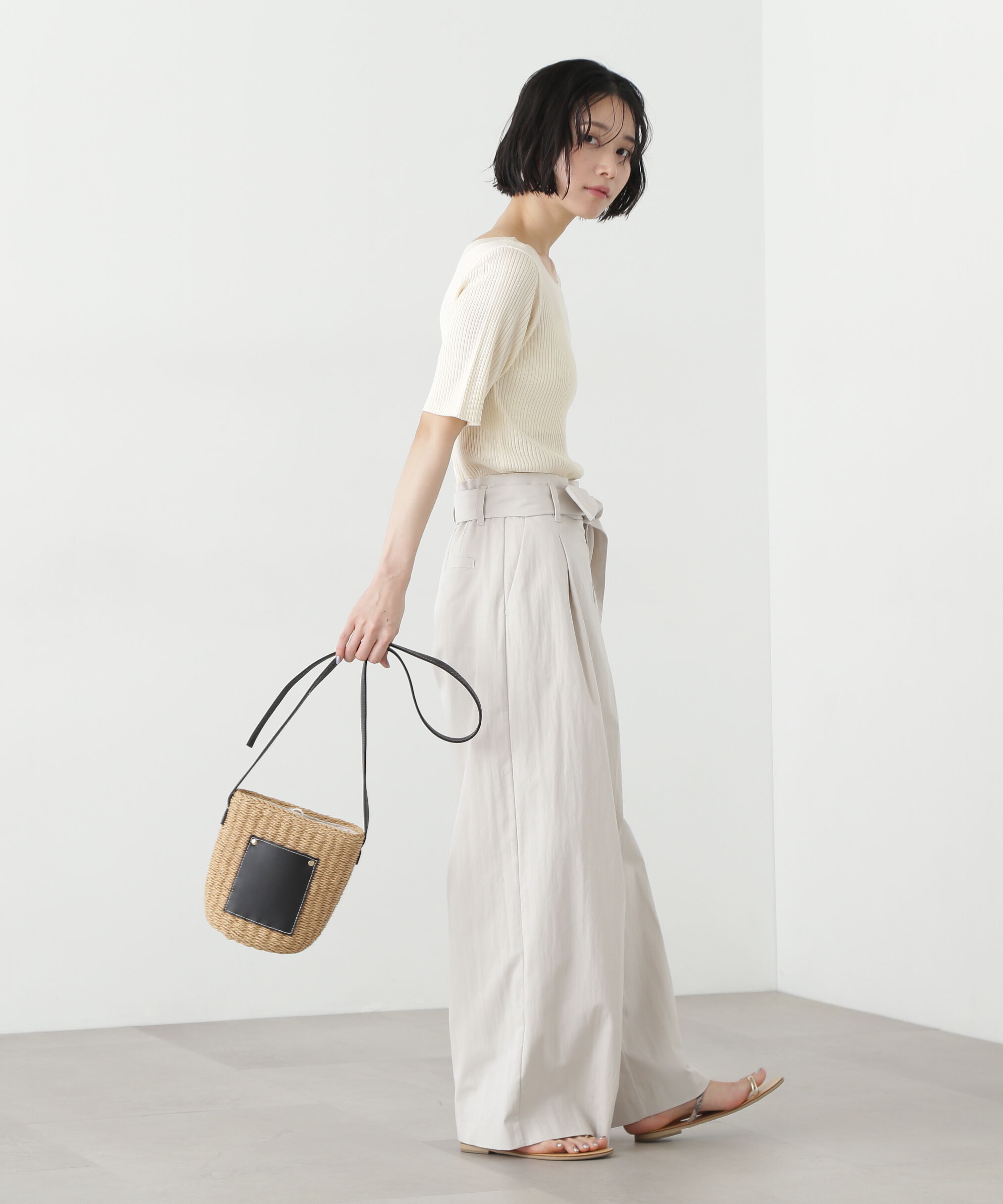  「ベルト付きラップ風ワイドパンツ」|その他|