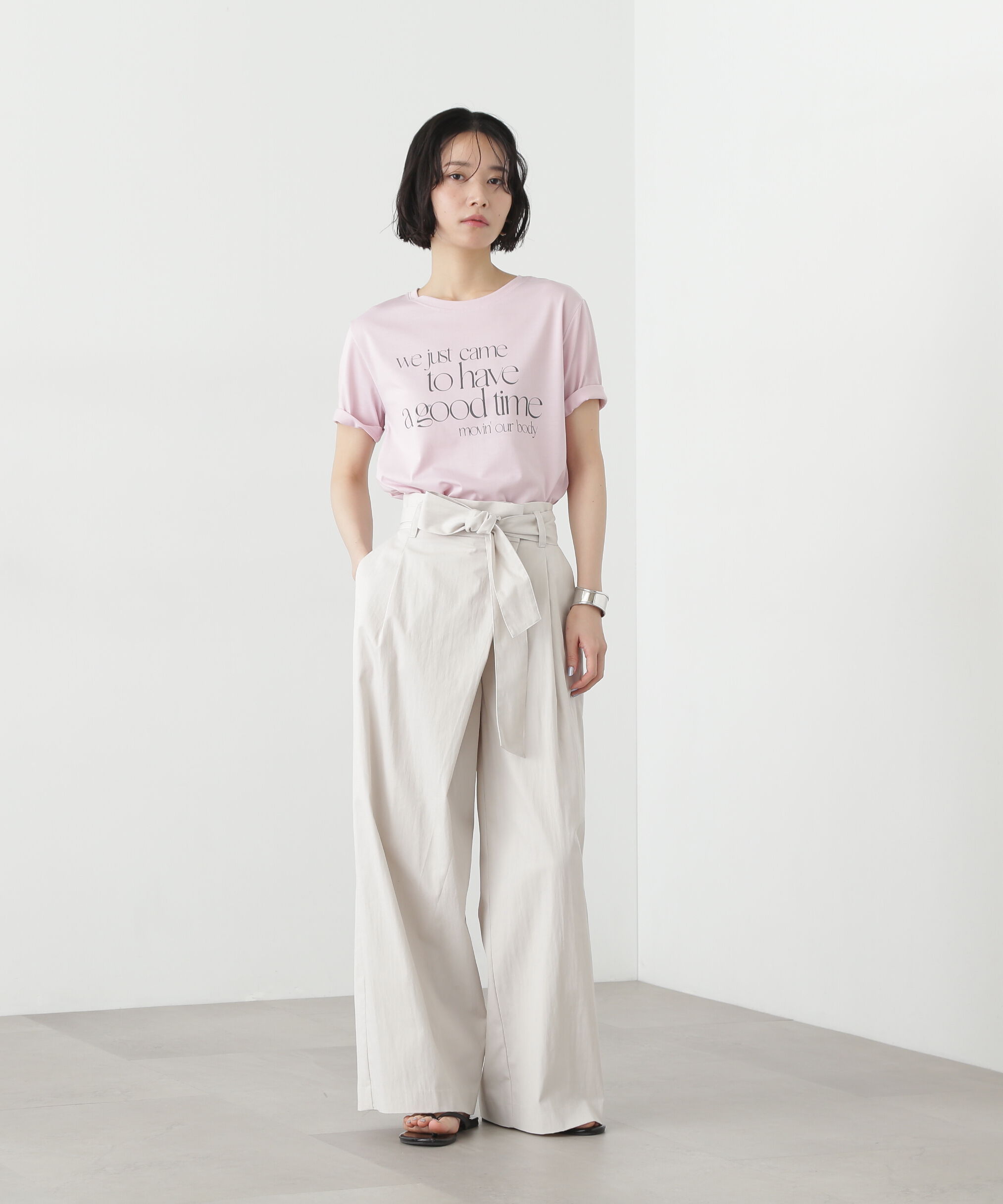  「ベルト付きラップ風ワイドパンツ」|その他|