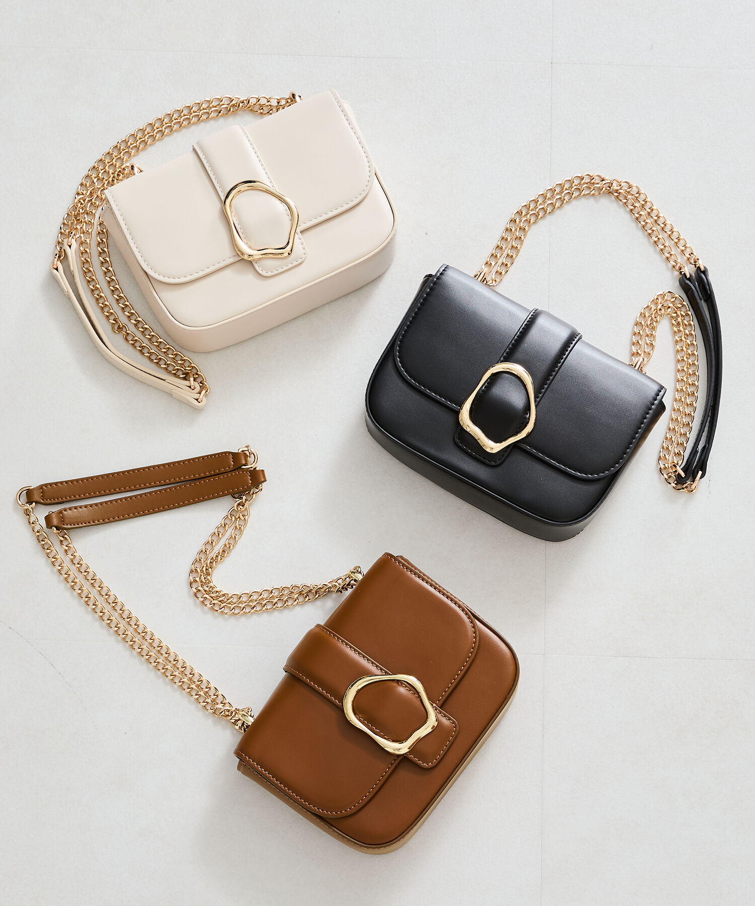 ORiental TRaffic「【BAG】ミニフラップショルダーバッグ/BA-242 ショルダーバッグ 人気 トレンド」|ショルダー・メッセンジャー|BLACK