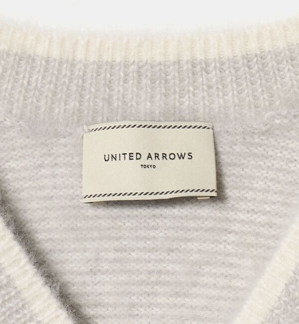UNITED ARROWS「フォックスカシミヤ バイカラー Vネックニット」|ニット・セーター|