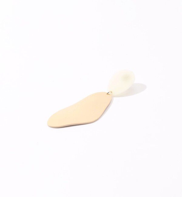 TOMORROWLAND GOODS「HELLO ZEPHYR SAINT TROPEZ BEIGE ピアス」|ピアス|