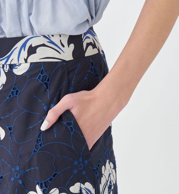 TOMORROWLAND collection「アイレットハイビスカス ストレートパンツ」|その他|