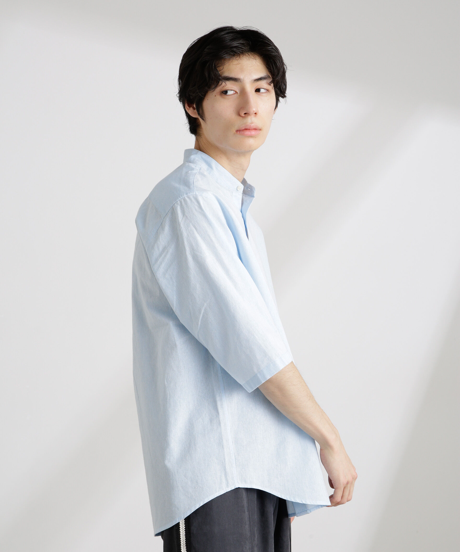 nano･universe「クールマックスリネンバンドカラー7分袖」|シャツ・ブラウス|