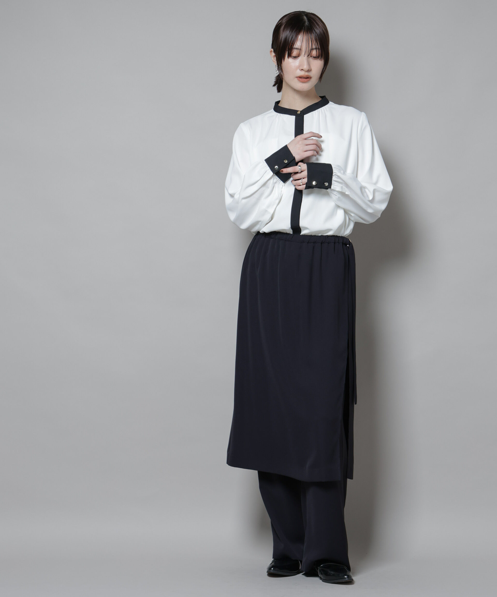 nano･universe「バイカラーデザインブラウス」|シャツ・ブラウス|