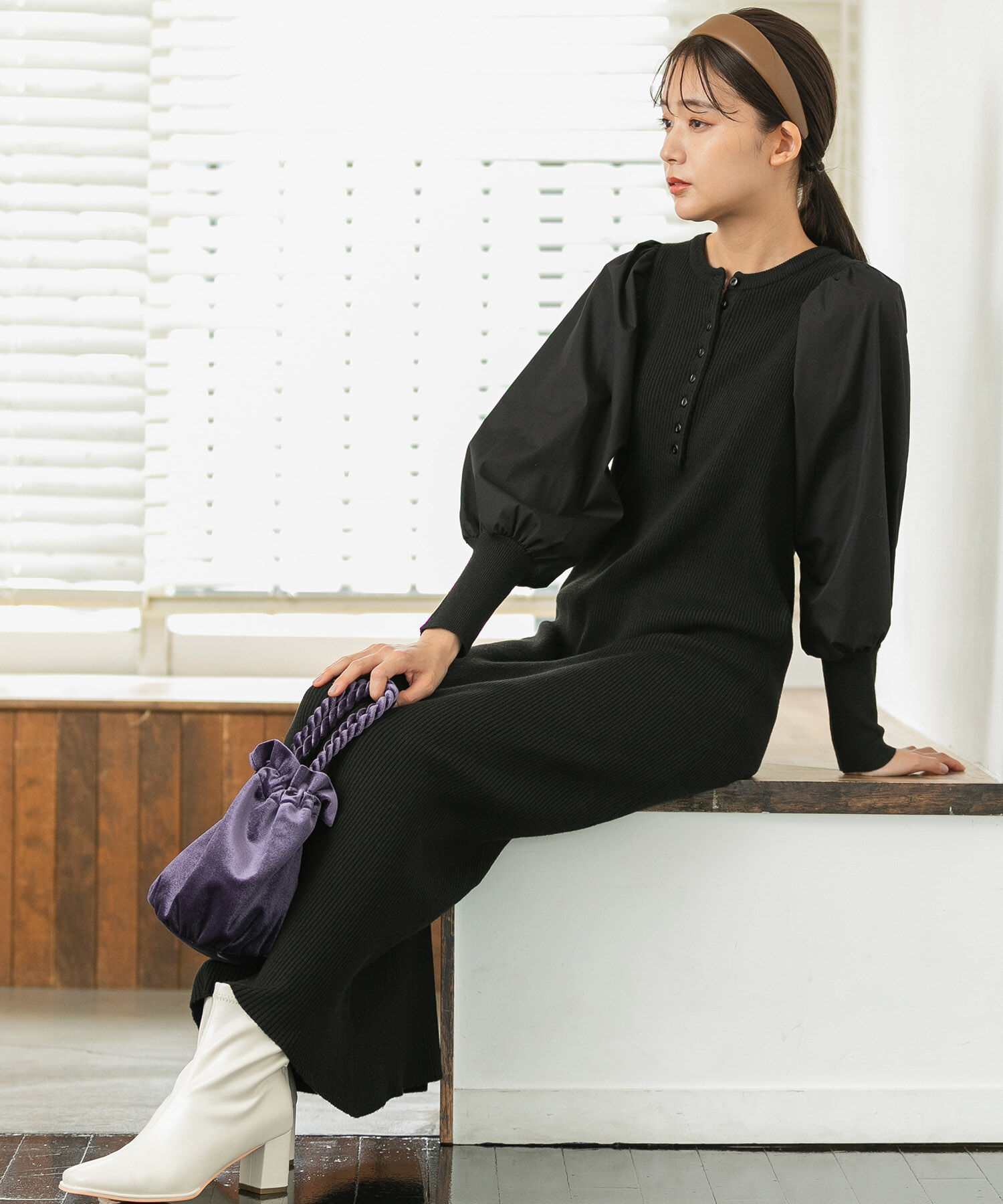 VIS「＜追加＞【一部カラー公式サイト・直営店舗限定】ボリュームスリーブ釦アクセントAラインニットワンピース」|ワンピース|