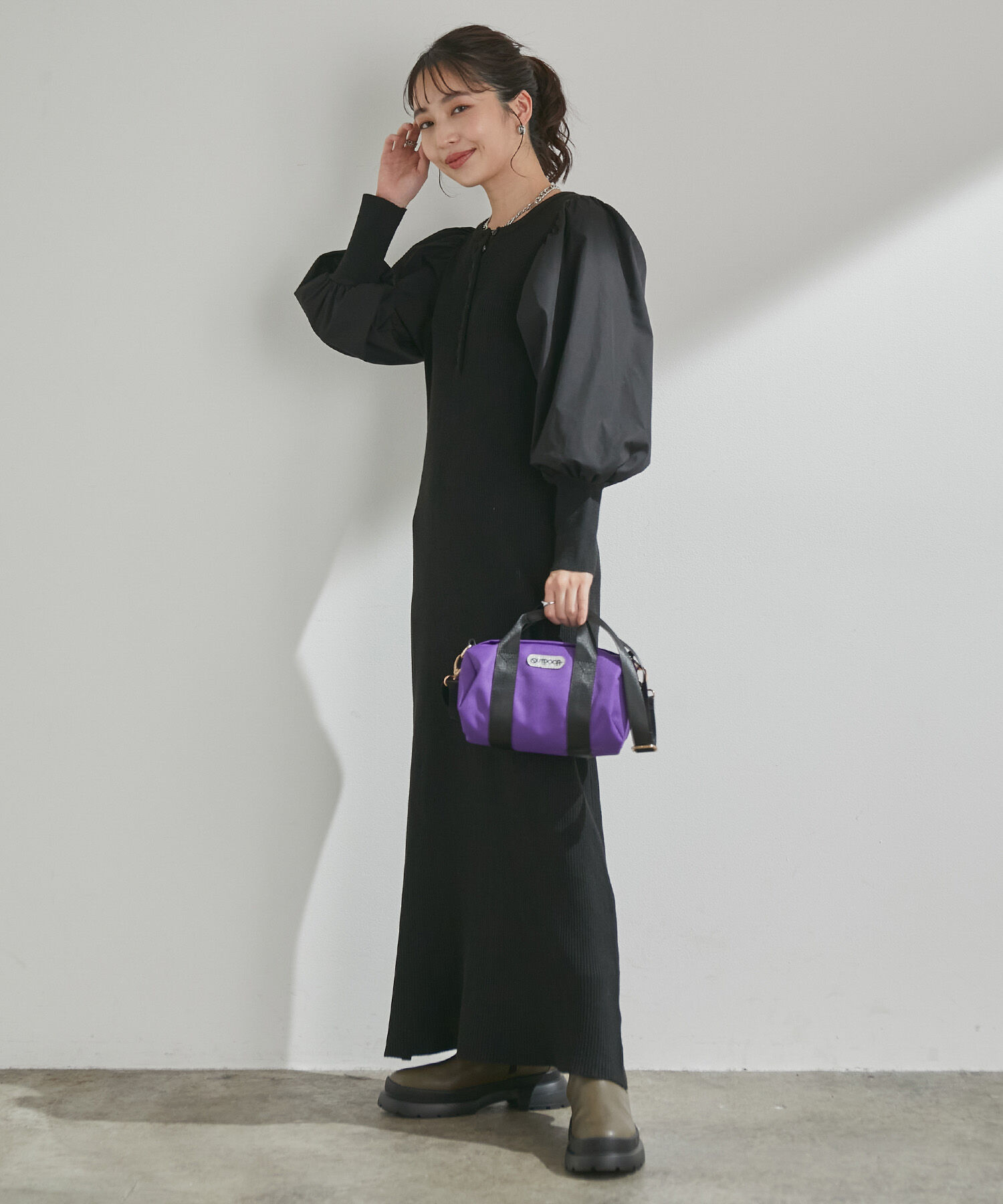 VIS「＜追加＞【一部カラー公式サイト・直営店舗限定】ボリュームスリーブ釦アクセントAラインニットワンピース」|ワンピース|