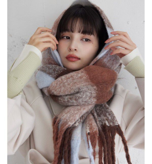 VIS「ふわふわフリンジチェックマフラー/静電気防止」|マフラー|ブラウン系(24)