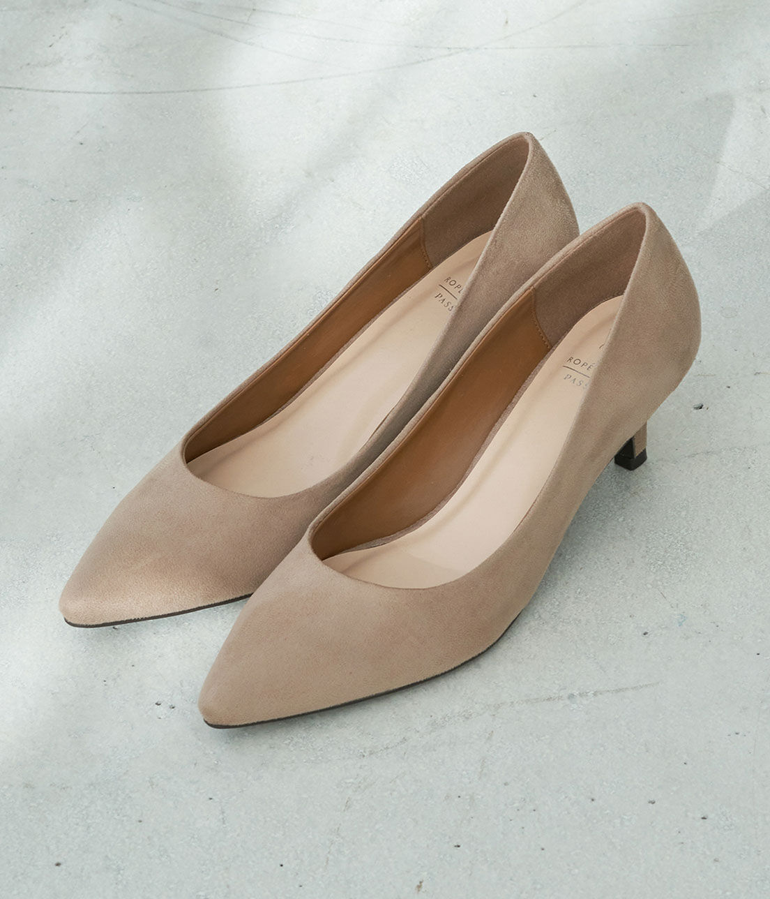 ROPE PICNIC PASSAGE「【WEB限定カラー:ゼブラ】ポインテッドトゥプレーンパンプス」|パンプス|