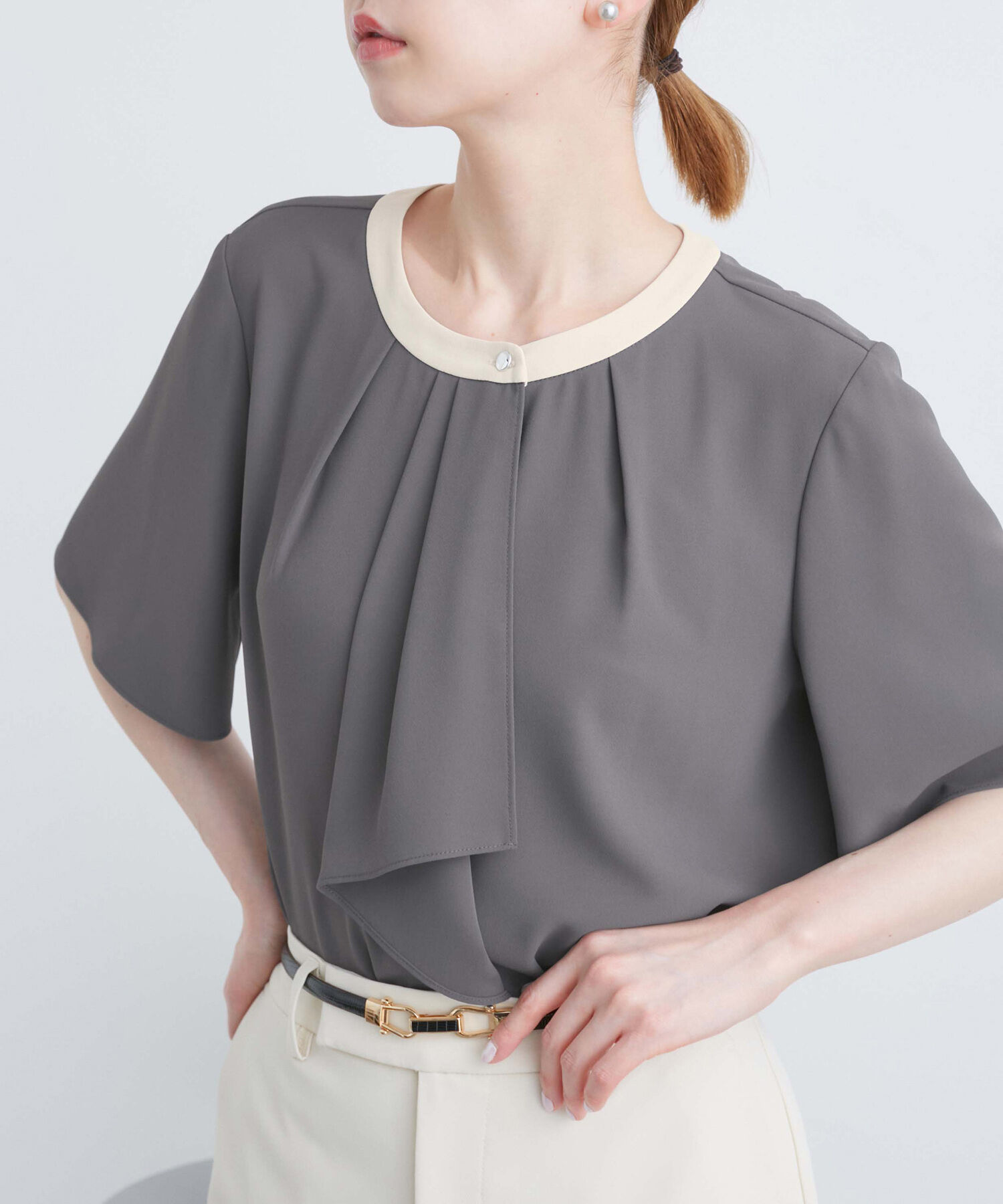 Rope&rsquo;Picnic「ボウタイハーフスリーブブラウス」|シャツ・ブラウス|チャコール(06)